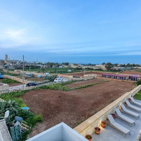 Dom wakacyjny Lux With Private Pool, Bbq & Rooftop Oasis By 360 Estates