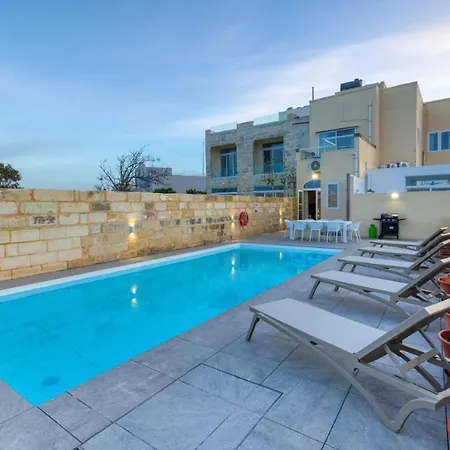 Lux With Private Pool, Bbq & Rooftop Oasis By 360 Estates