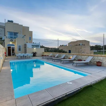 Lux With Private Pool, Bbq & Rooftop Oasis By 360 Estates Il-Wileg