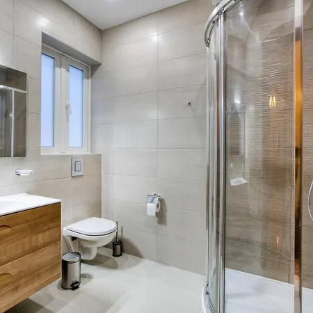 Lux With Private Pool, Bbq & Rooftop Oasis By 360 Estates *