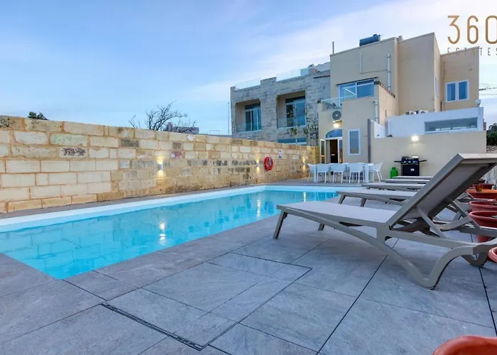 Lux With Private Pool, Bbq & Rooftop Oasis By 360 Estates Σπίτι διακοπών *