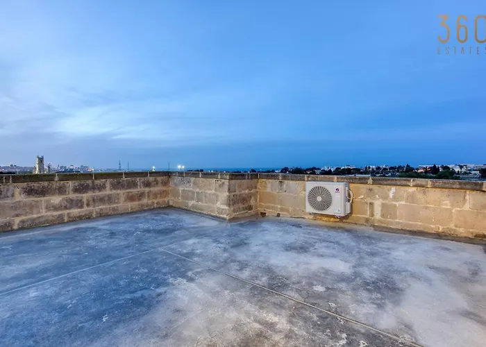 Lux With Private Pool, Bbq & Rooftop Oasis By 360 Estates Σπίτι διακοπών *